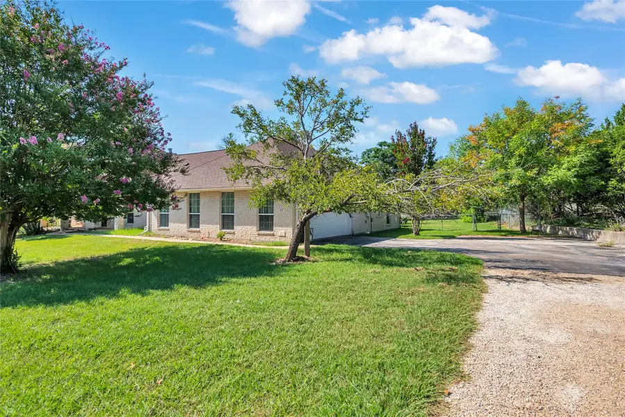 602 Antelope Ln, Lampasas, TX 76550 - Image #3