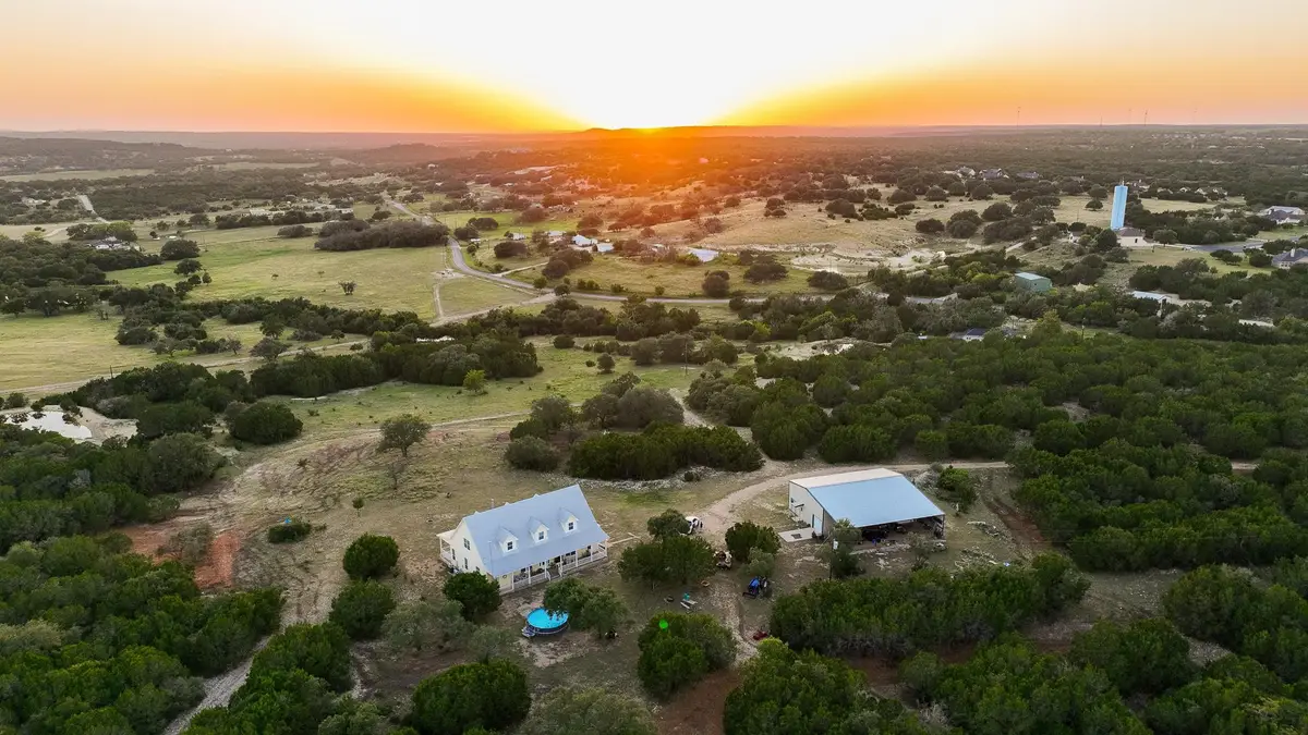 4237 County Road 330 Rd, Burnet, TX 78611 - #1