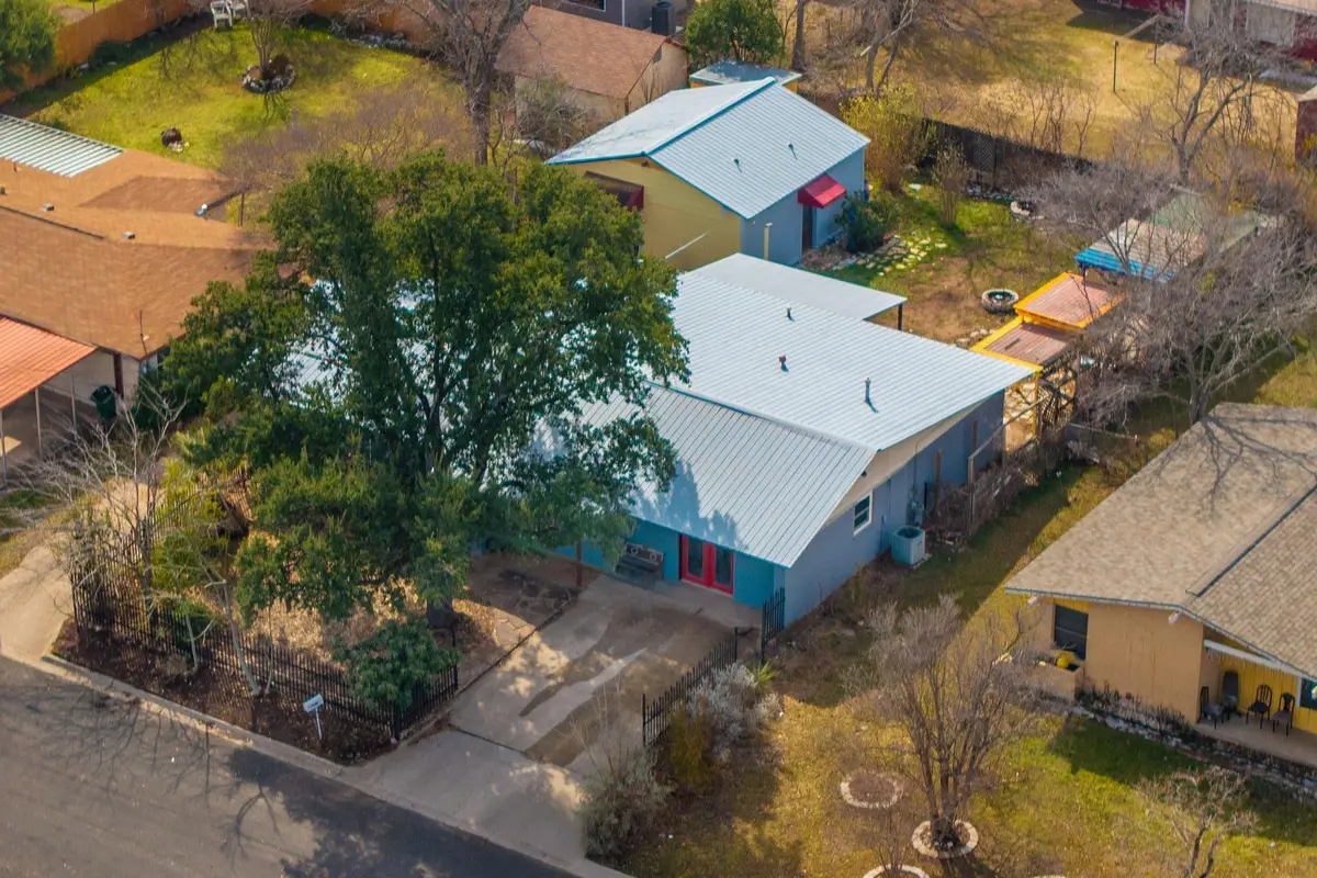 205 E Lola Dr, Austin, TX 78753 - #1