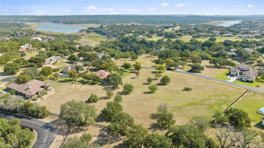 27419 Waterfall Hill Pkwy, Spicewood, TX 78669 - Image #3