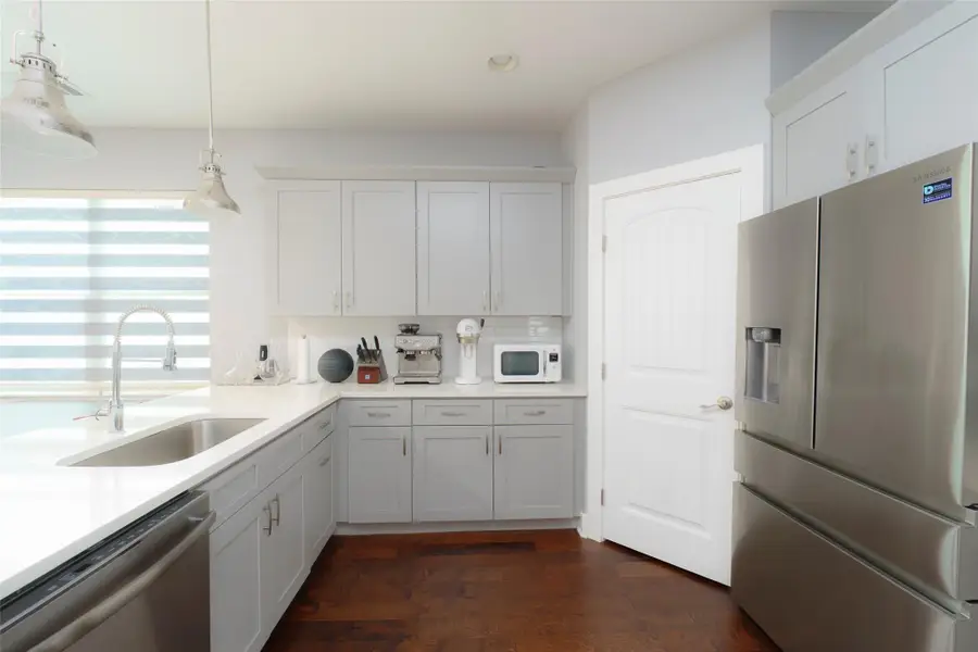 302 Delmar Ave #B, Austin, TX 78752 - #3