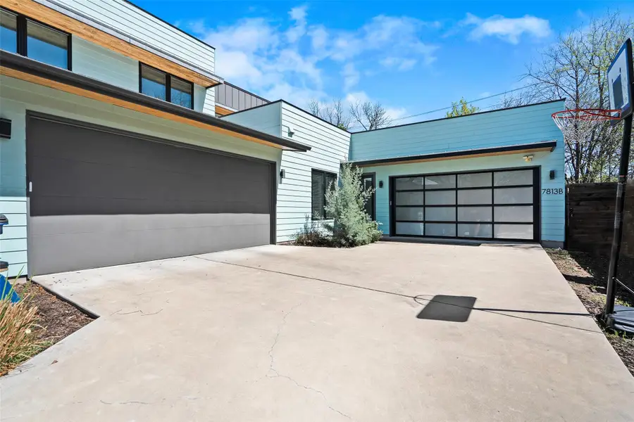 7813 Mullen Dr #B, Austin, TX 78757 - #3