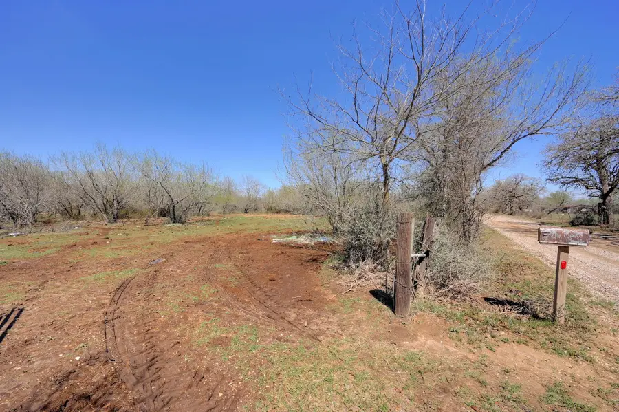 000 Cr 420, Waelder, TX 78959 - #3