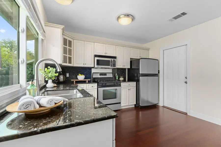 11707 Shoshone Dr, Austin, TX 78759 - #3