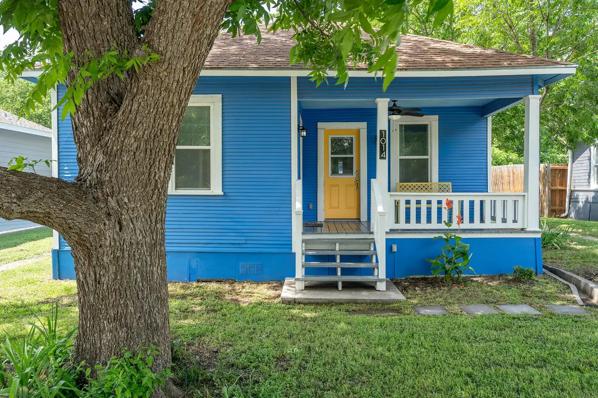 1014 W 6th St, Taylor, TX 76574 - #1