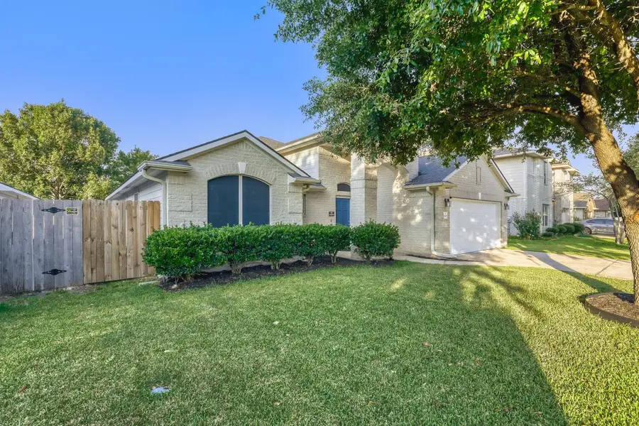 1207 Utopia Ln, Hutto, TX 78634 - #3
