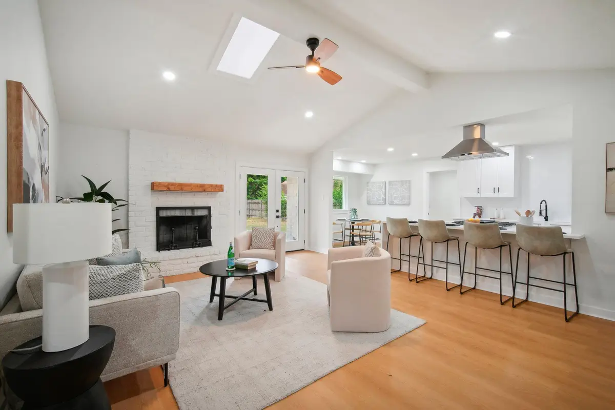 10219 W Rutland Vlg, Austin, TX 78758 - #1