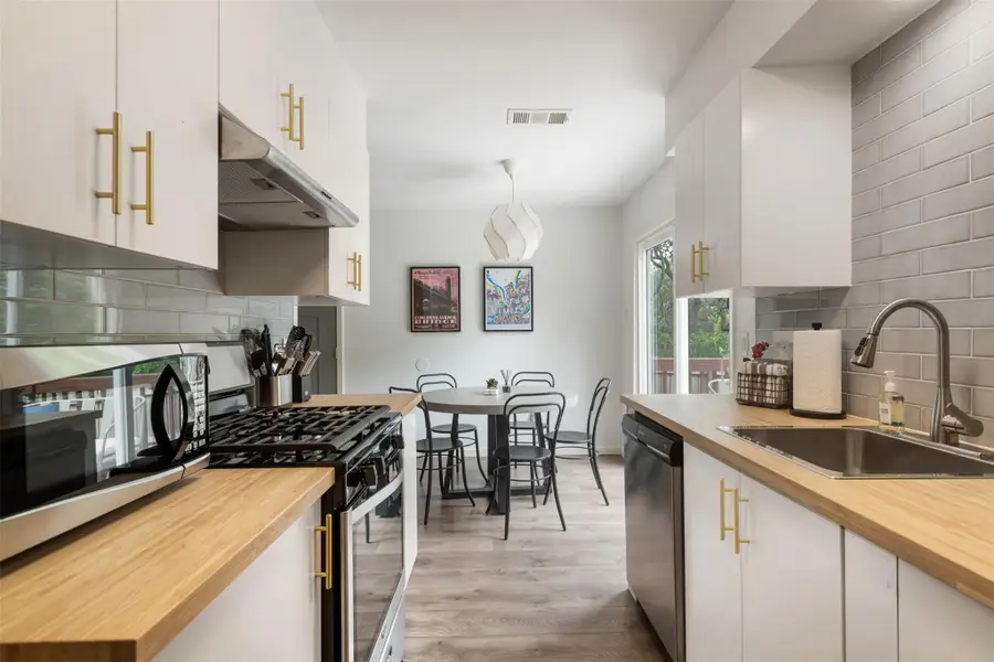 802 Ramble Ln, Austin, TX 78745 - #3