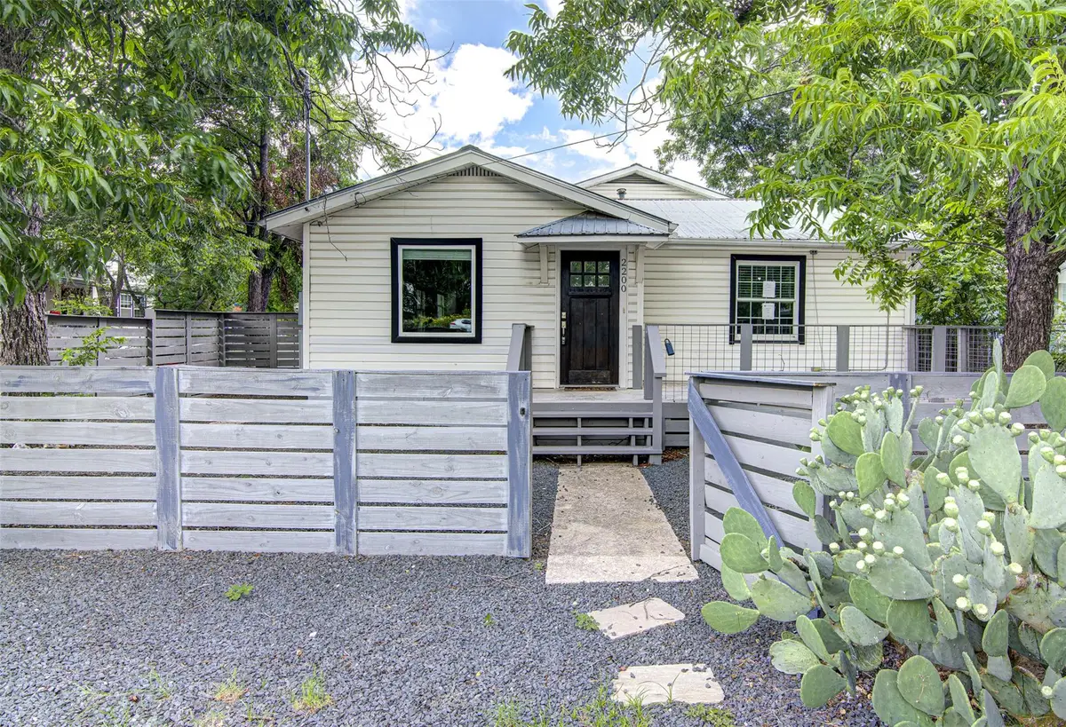 2200 E 14th St, Austin, TX 78702 - #1