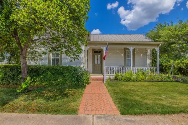 1007 Hill St, Bastrop, TX 78602