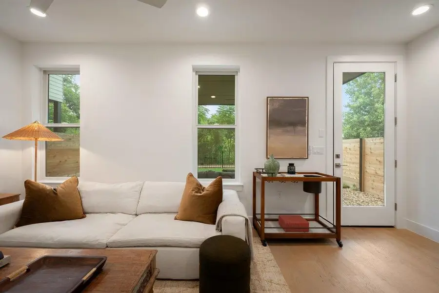900 S 2nd St #3, Austin, TX 78704 - #3