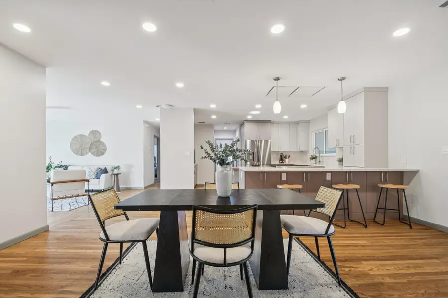 809 E 38th St, Austin, TX 78705 - #2