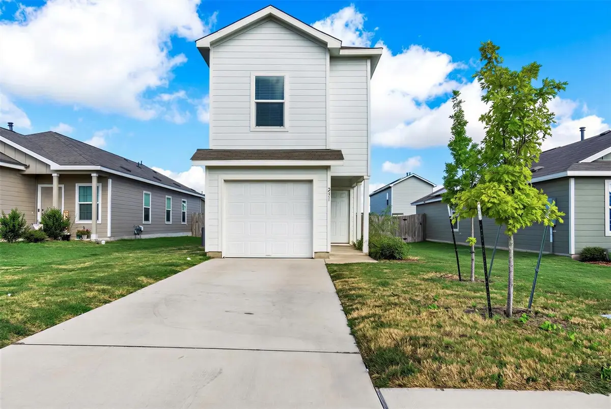 231 Gabbro Gdns, Maxwell, TX 78656 - #1