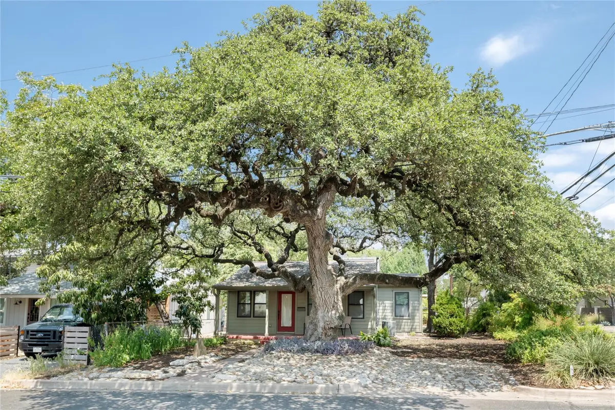 900 Jewell St, Austin, TX 78704 - #1