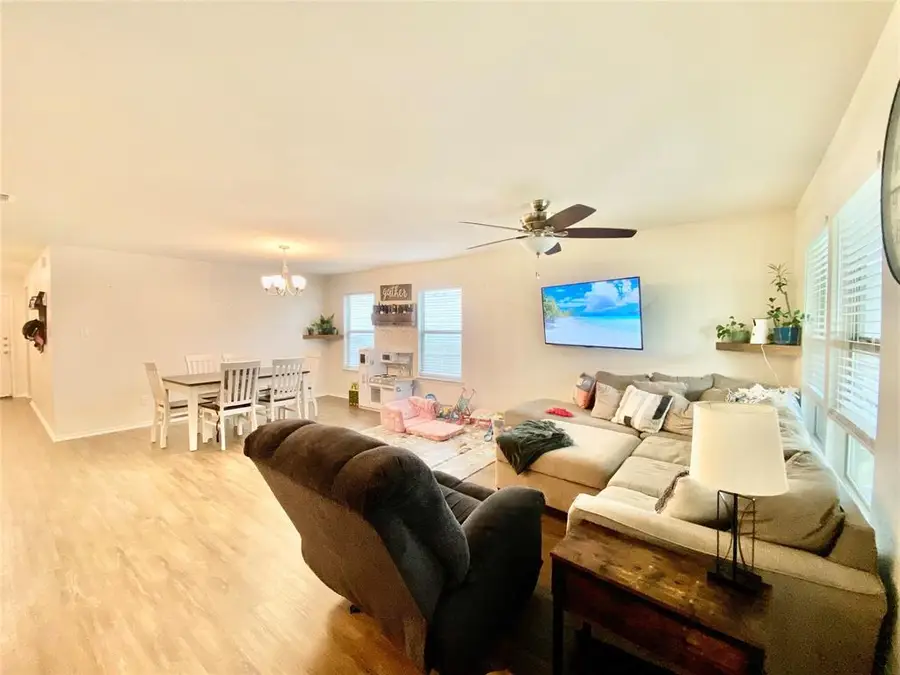 110 W Point Way, Elgin, TX 78621 - #3