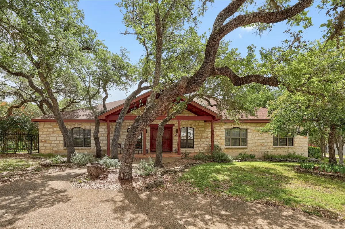 95 Augusta Dr, Wimberley, TX 78676 - #1