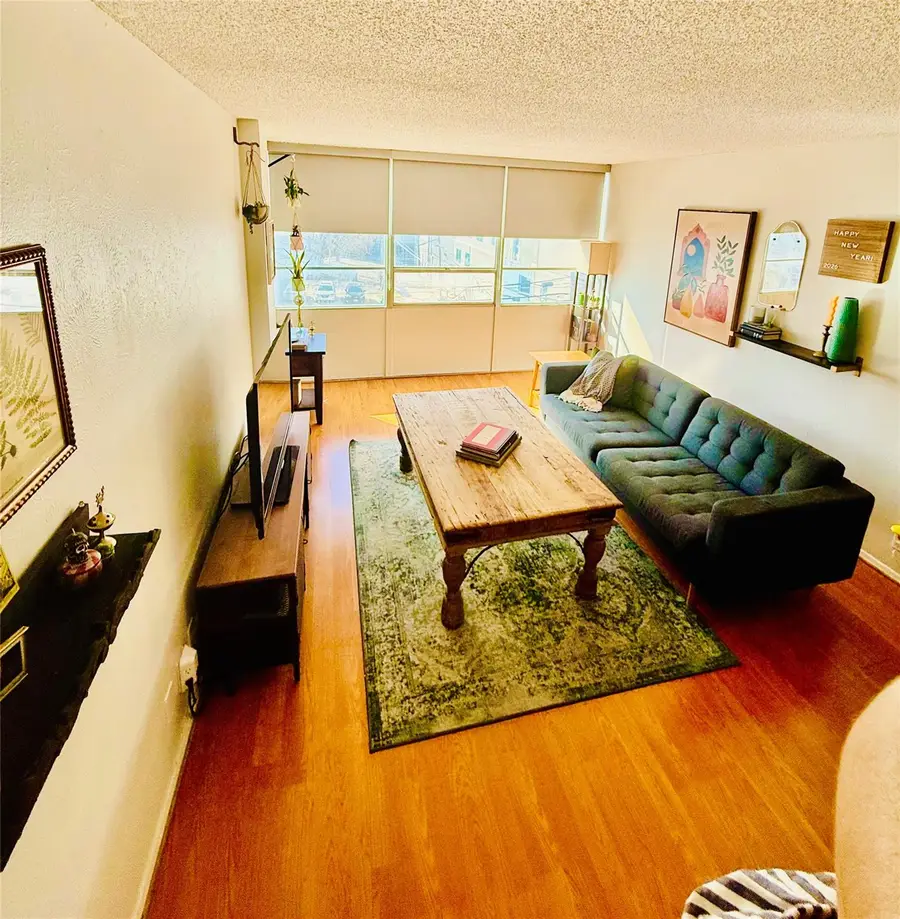 1800 Lavaca St #A305, Austin, TX 78701 - Image #3