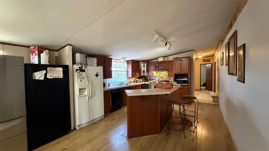 213 Cross Meadow Dr, Hutto, TX 78634 - #3