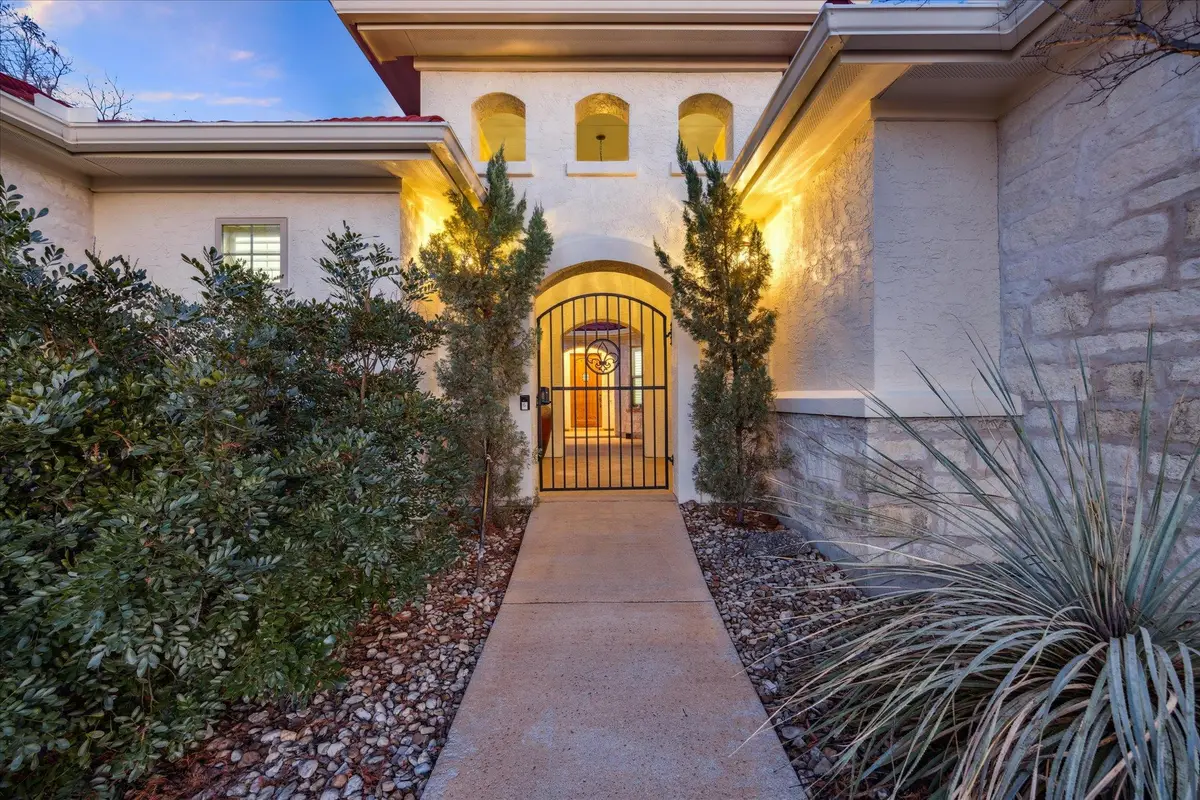 220 Neal Dr, Liberty Hill, TX 78642 - Image #1