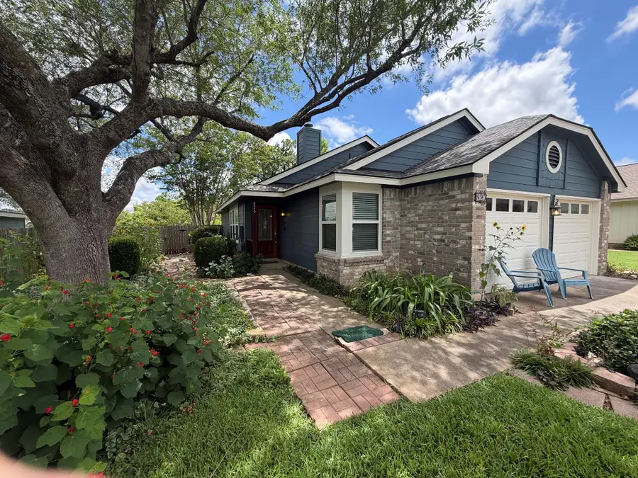 820 Russet Valley Dr, Cedar Park, TX 78613 - #2