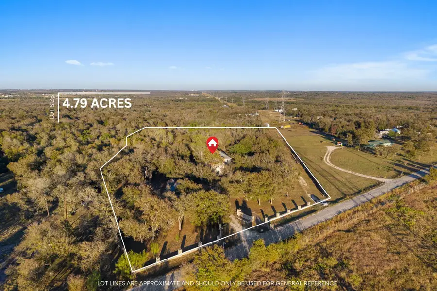 158 Uriah Dr, Elgin, TX 78621 - #2