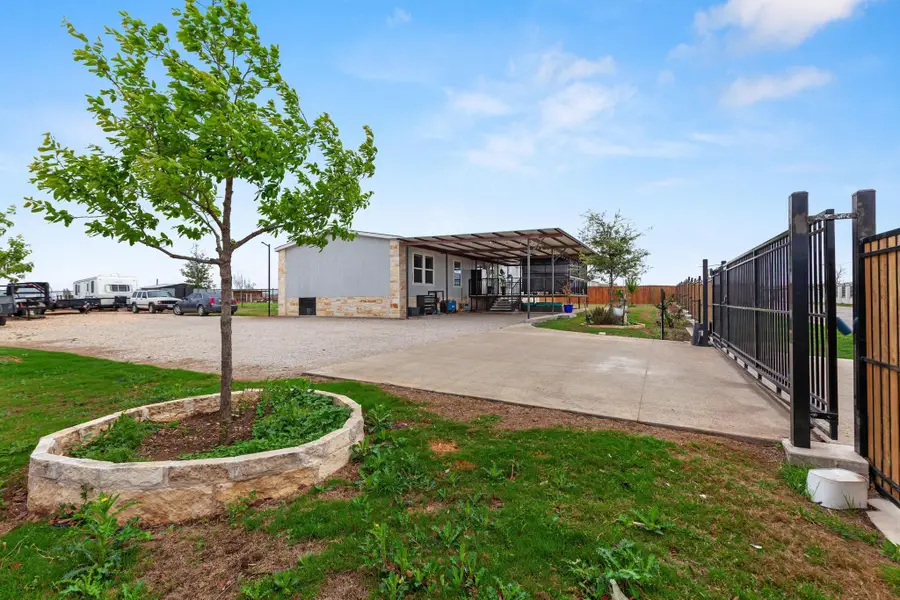 122 Kelp Gull Dr, Del Valle, TX 78617 - #2