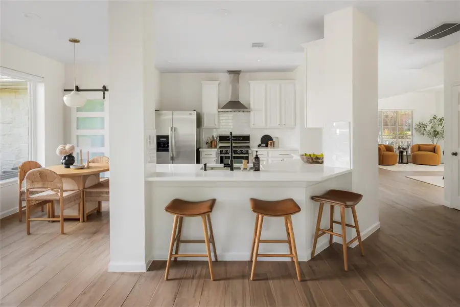 5508 Sunny Vista Dr, Austin, TX 78749 - #3