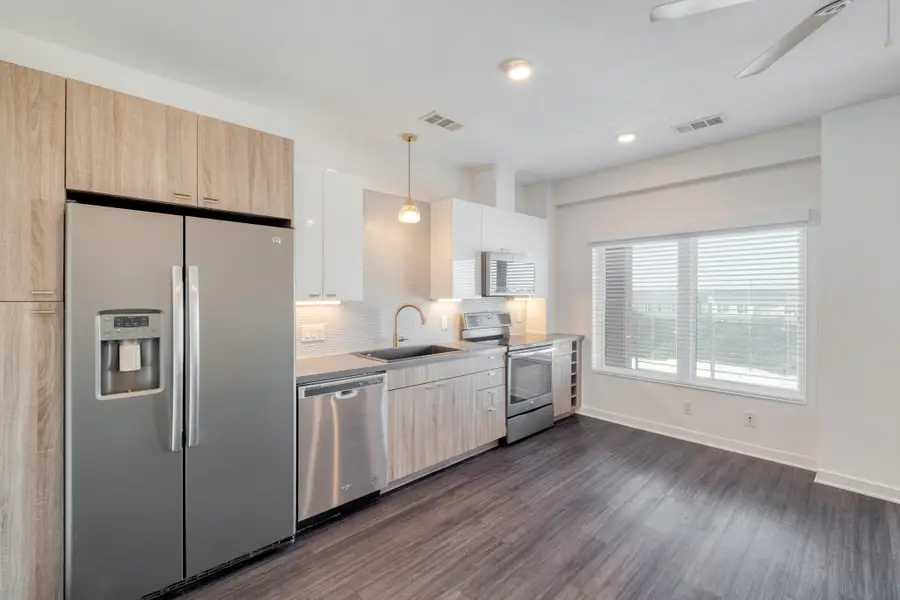 4361 S Congress Ave #527, Austin, TX 78745 - #2