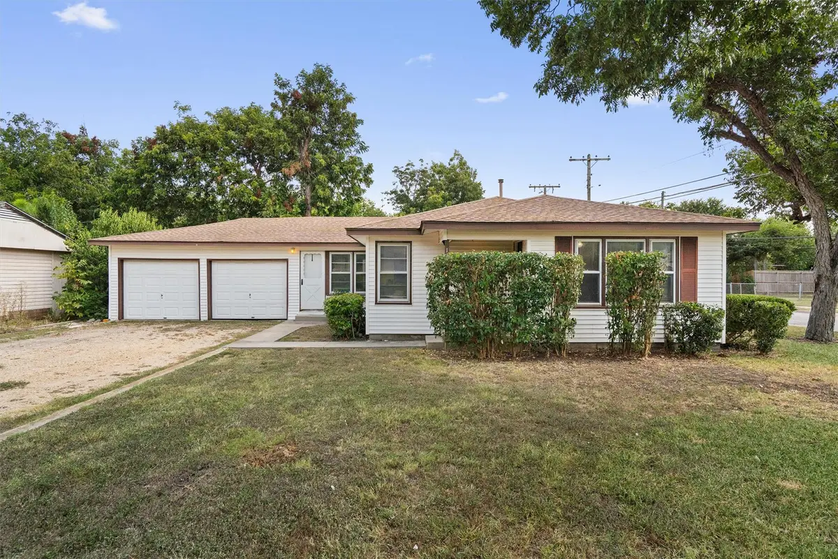 1119 Kent St, Taylor, TX 76574 - #1
