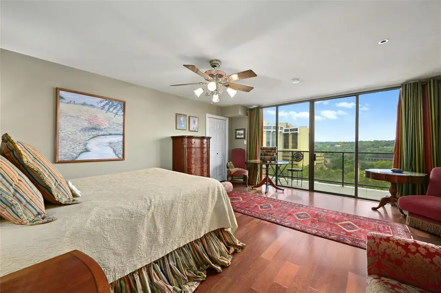 40 N Interstate Highway 35 #8C1, Austin, TX 78701 - #3