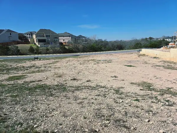 1732 Long Bow Dr, Leander, TX 78641