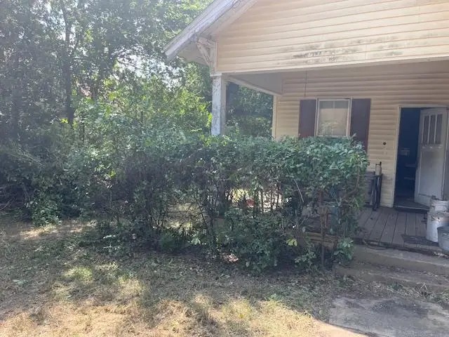 505 W Sixth St, Brenham, TX 77833 - #3