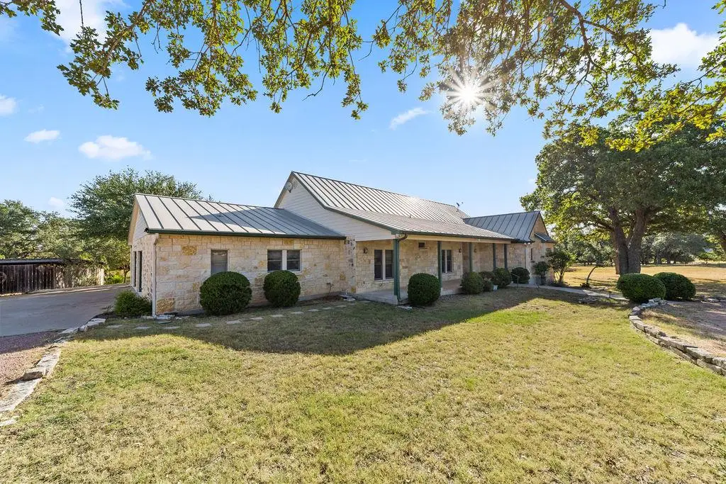 285 Triple Creek Rd, Fredericksburg, TX 78624 - #1
