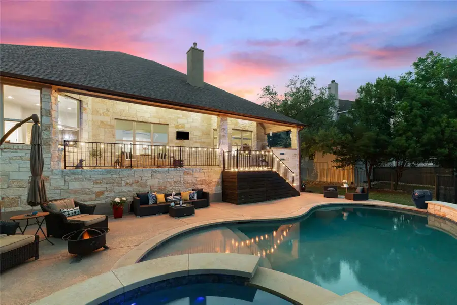 210 Lake Como Dr, Lakeway, TX 78734 - #3
