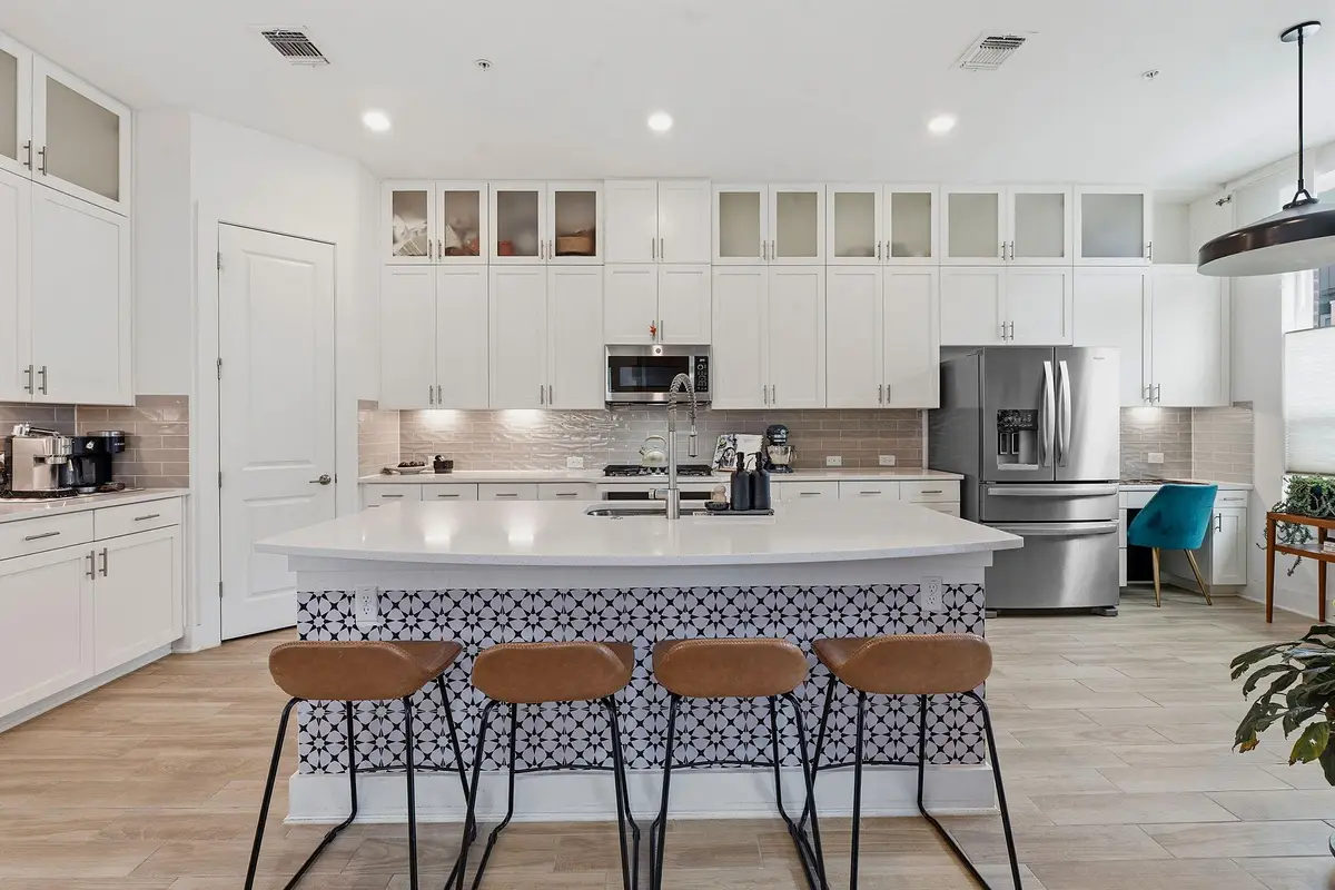 3126 Schutze St, Austin, TX 78723 - #1