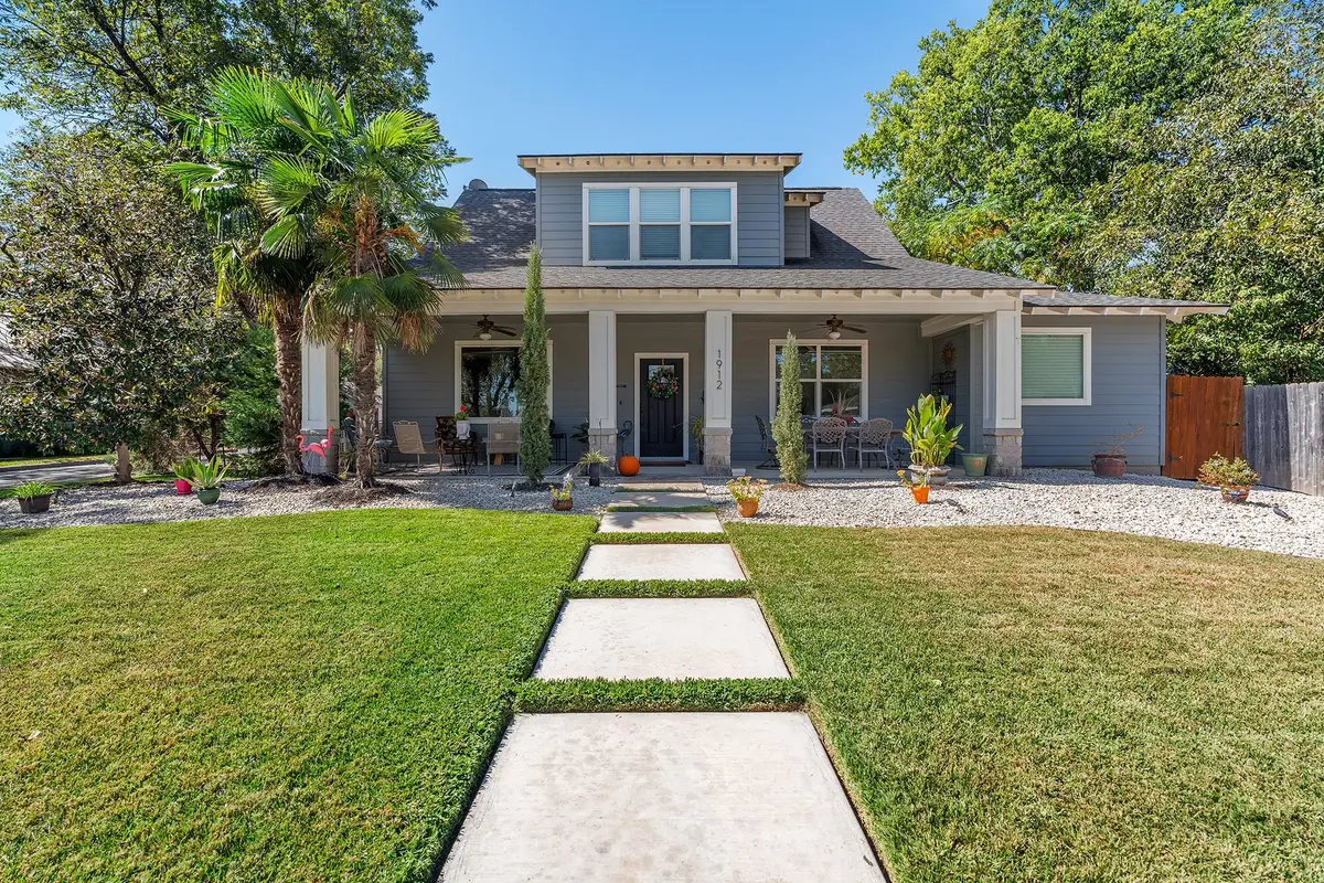 1912 S Church St, Georgetown, TX 78626 - Image #1