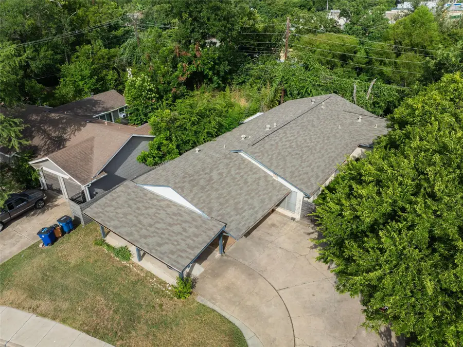6400 Brookside Dr, Austin, TX 78723 - Image #3