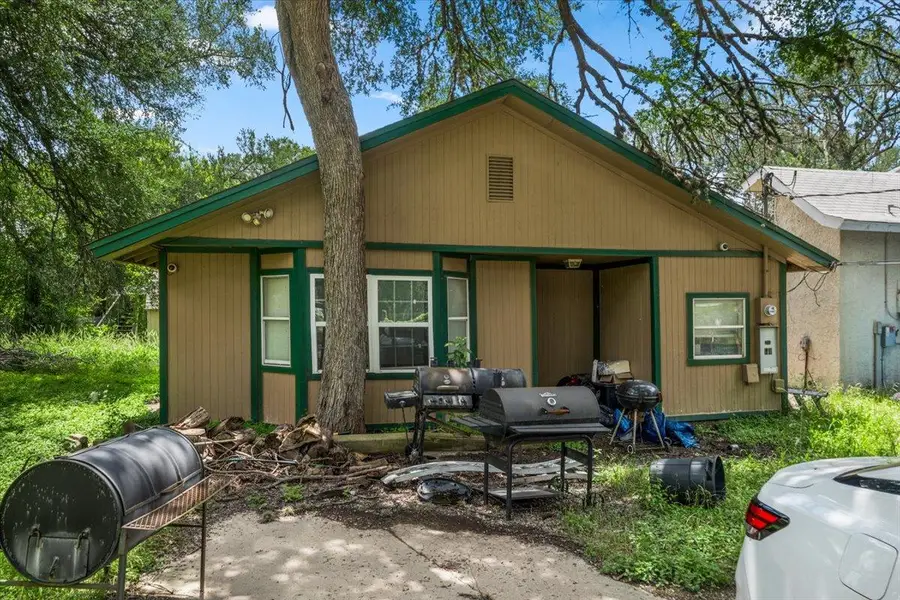 151 High Ridge Dr, Del Valle, TX 78617 - #2