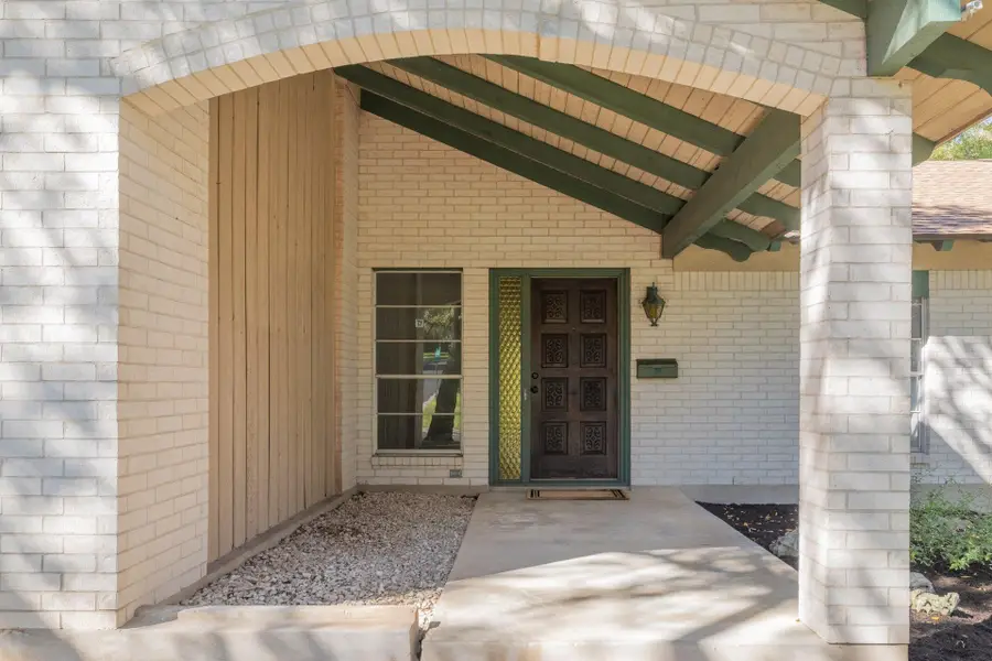 8406 Shenandoah Dr, Austin, TX 78753 - Image #3