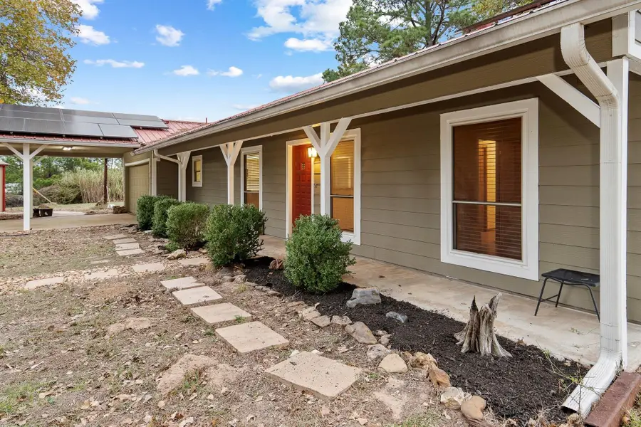 319 Matthew Cv, Bastrop, TX 78602 - #2