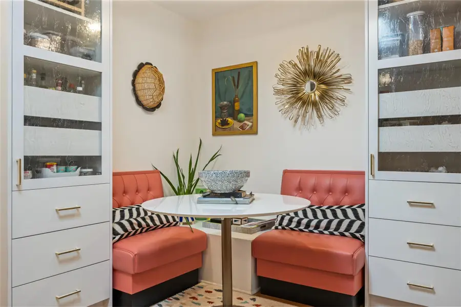 7607 Meadowview Ln, Austin, TX 78752 - #2