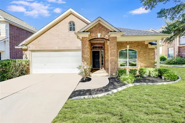 2104 Westfalian Trl, Austin, TX 78732