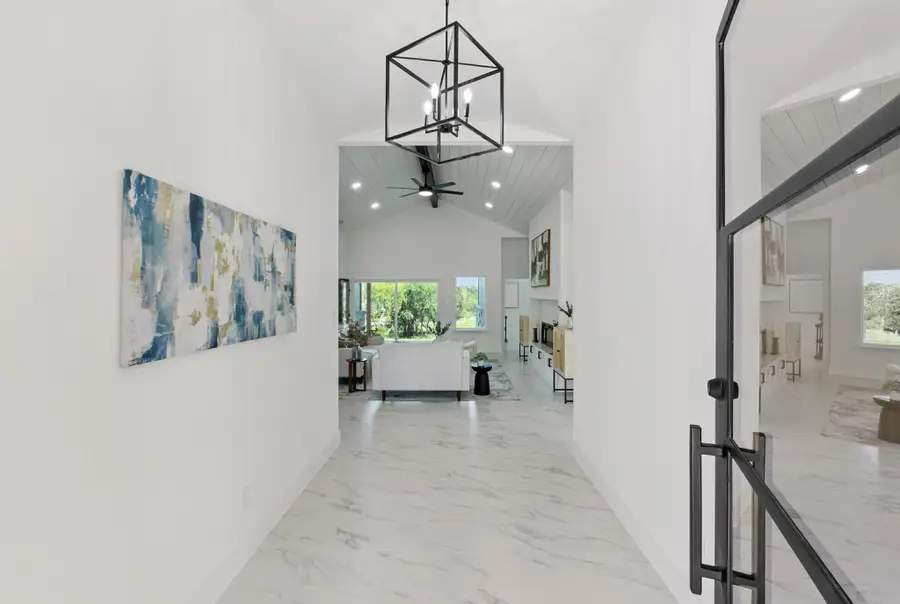 418 Bedford Dr, Spicewood, TX 78669 - Image #3