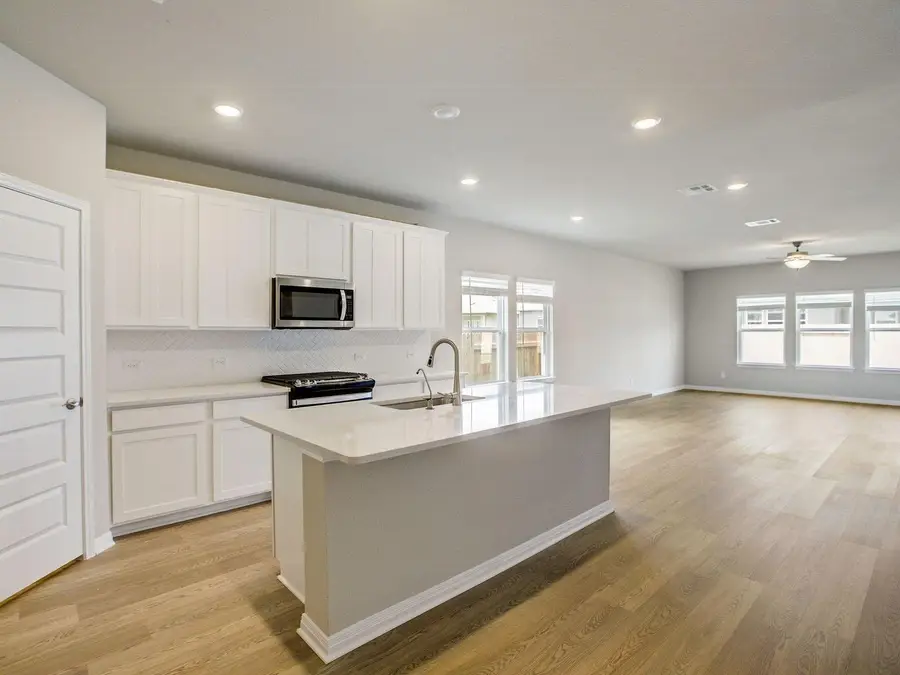 145 Boondoggle Rdg, Cedar Creek, TX 78612 - Image #3