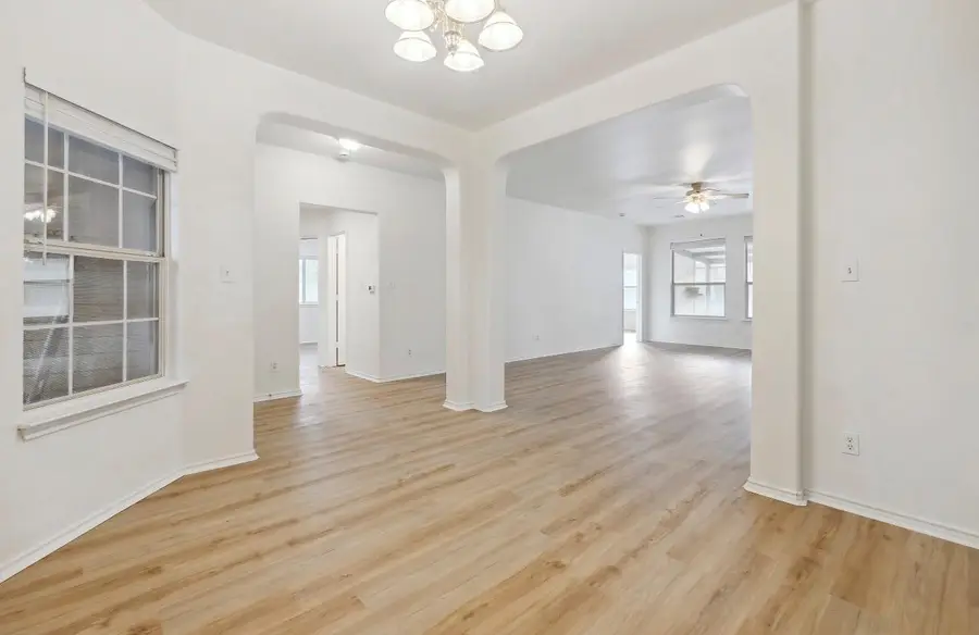 1611 Sunnycrest Cir, New Braunfels, TX 78130 - #3