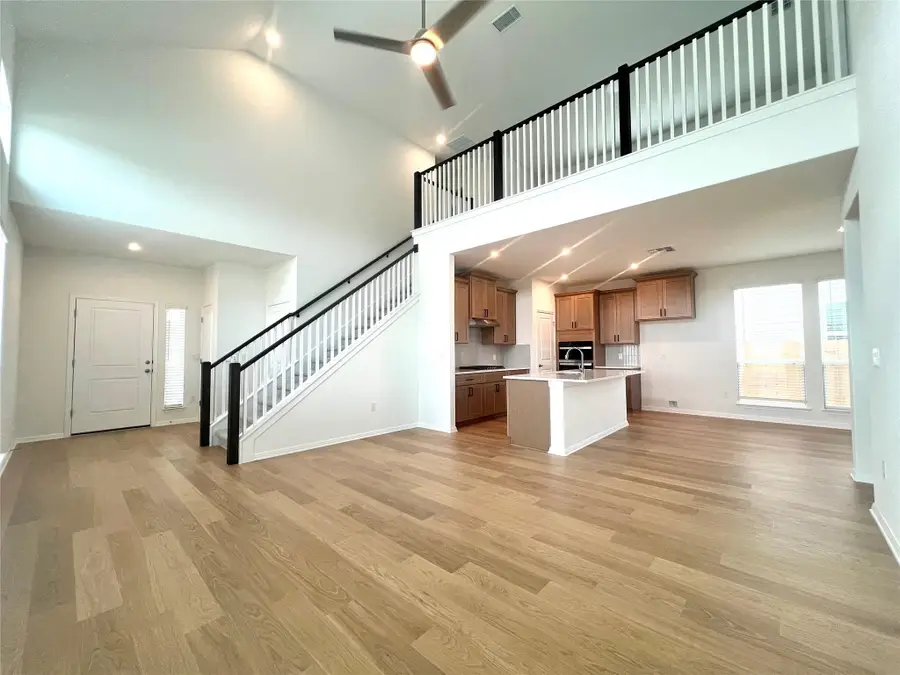 310 Young St, Buda, TX 78610 - #3