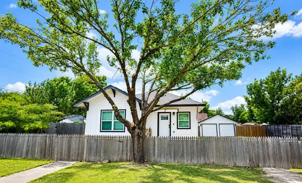 1401 W Seventh #1, Taylor, TX 76574