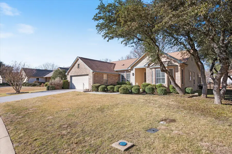 112 Lone Star Dr, Georgetown, TX 78633 - #2