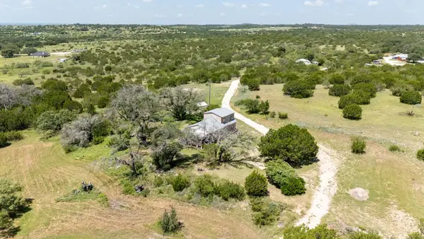 586 Private Road 3448, Kempner, TX 76539