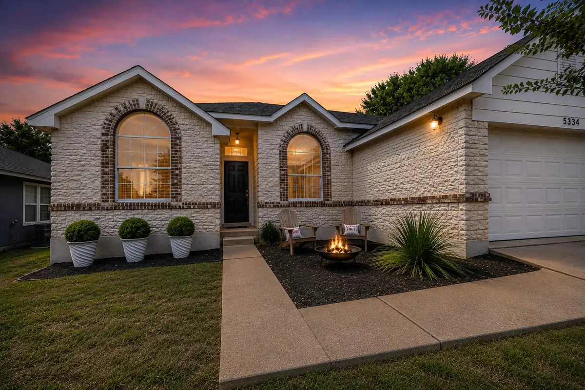 5318 Hickory Dr, Austin, TX 78744 - #1
